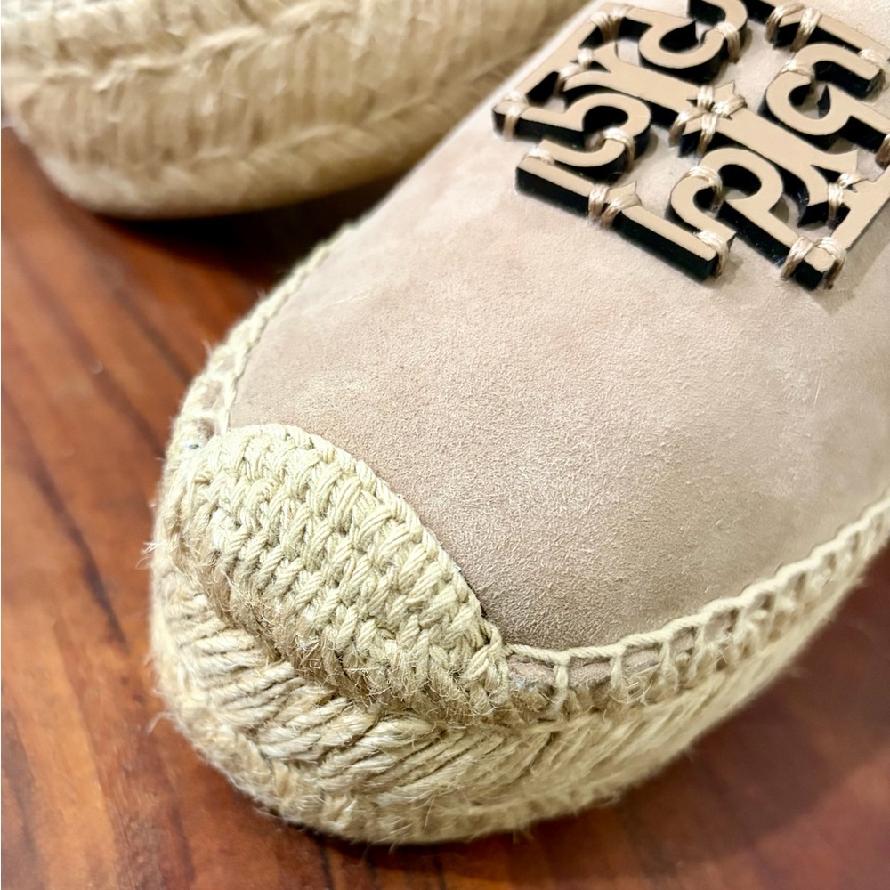 Tory Burch Suede Platform Espadrilles in “Almond Flour” SZ 8, NEW IN BOX! $275 - Picture 6 of 12